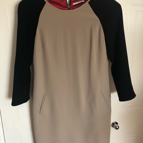 Dress - Picture 1 of 2